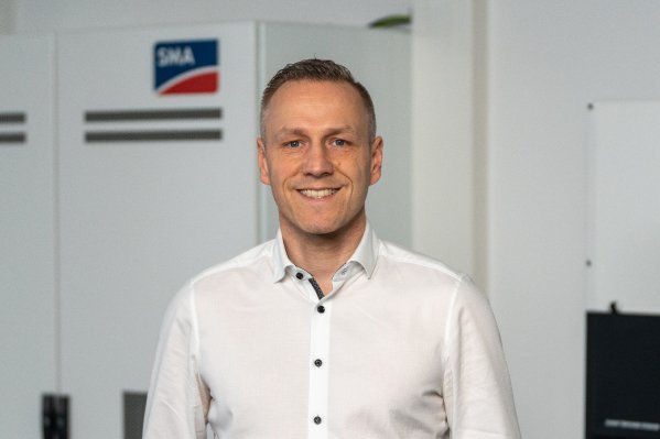 Jens Garthof - Solution Owner On and Off Grid Solutions bij SMA