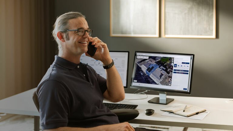 En samen met de modulaire oplossing van SMA laat ik mijn klanten er slim gebruik van maken. Zo bezorg ik hen betaalbare energie voor opslag, verwarming en eMobility.