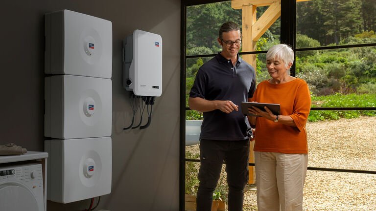 En met de modulaire SMA Home Energy Solution voorzie ik mijn klanten makkelijk van opslag.