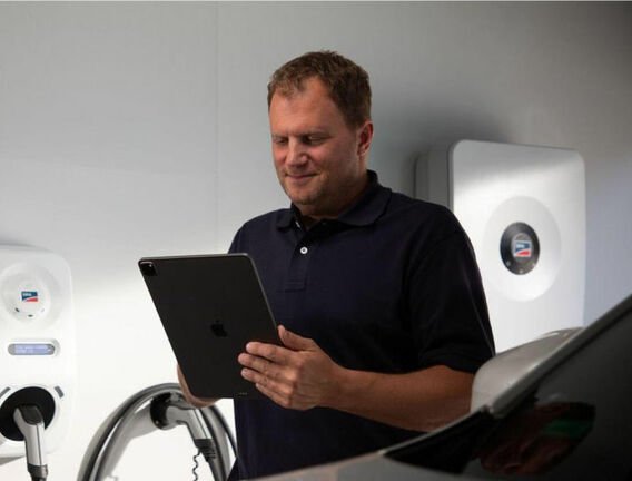 Werk je kennis over pv-toepassingen bij met onze opleidingen.