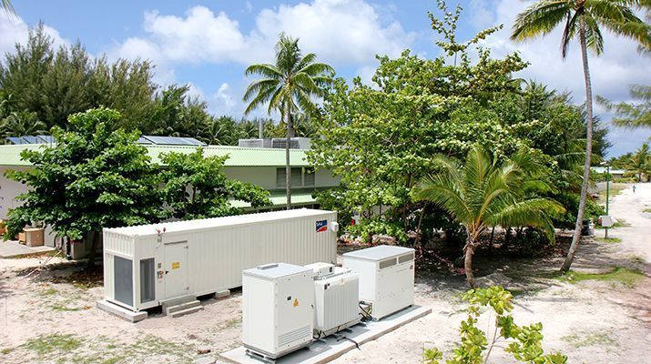 Duurzaam vakantieparadijs: SMA-systeem gaat eiland in de zuidelijke Stille Oceaan van zonne-energie voorzien